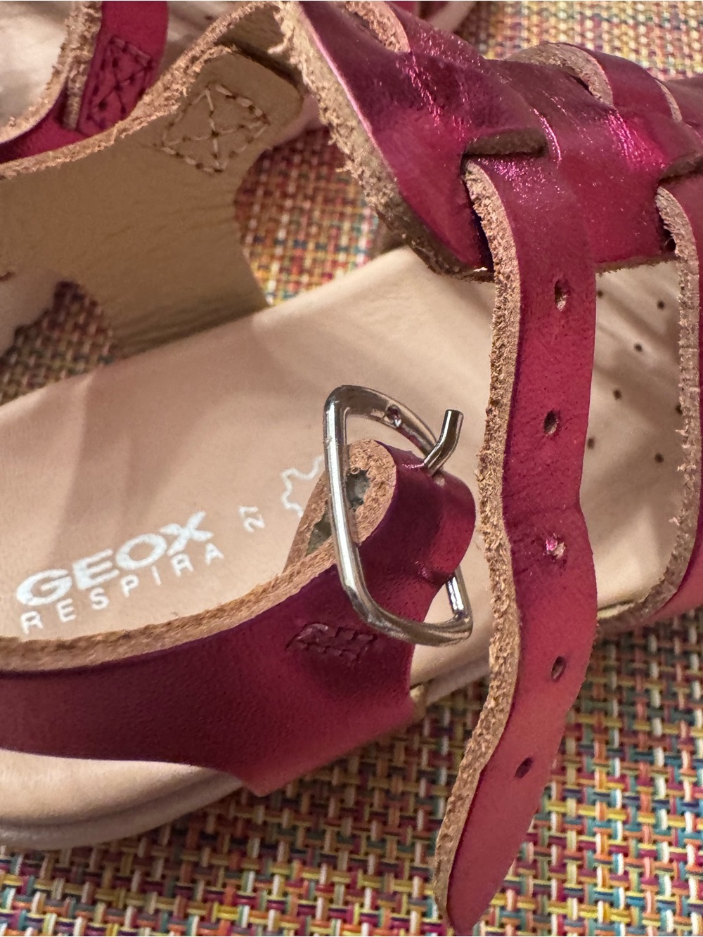 Geox Girls Metallic Pink Strappy Sandals - Brand New - Picture 7 of 7